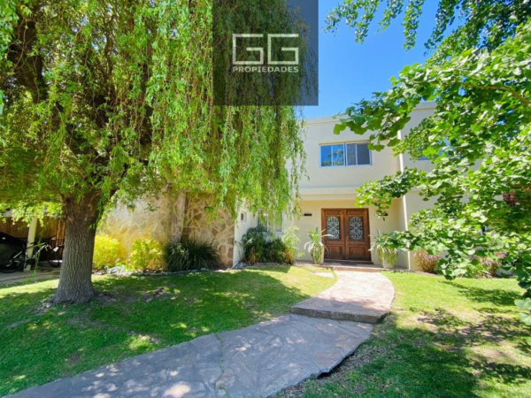 Casa En Venta En Aranzazu