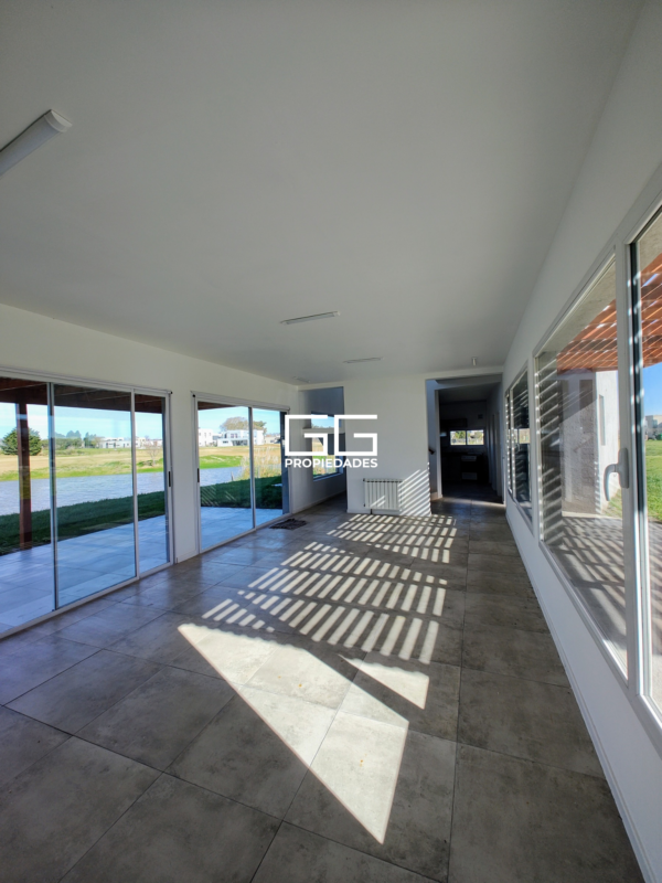 Casa En San Sebastian - Area 2 - Vista Al Golf - Al Agua - Imagen 5