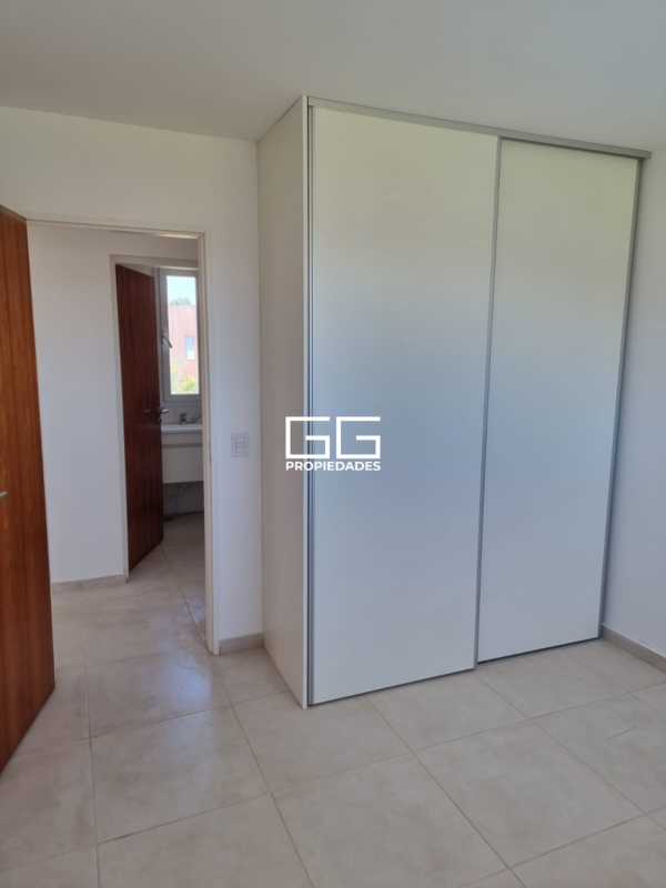 Casa En San Ramon - 3 Dormitorios - Pilar Del Este - Pilar - Imagen 9