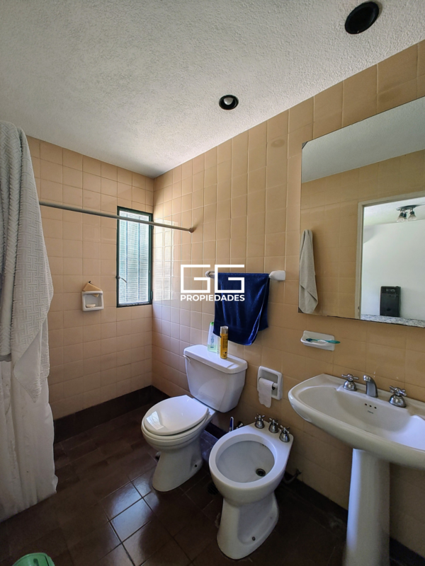 Casa Con Gran Parque Y Piscina En Robles Del Monarca - Pilar - Imagen 7