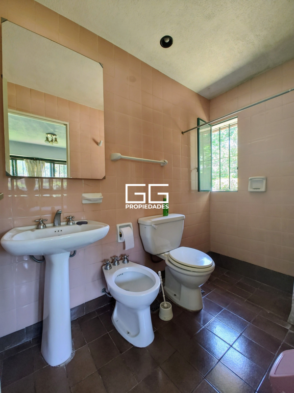 Casa Con Gran Parque Y Piscina En Robles Del Monarca - Pilar - Imagen 10