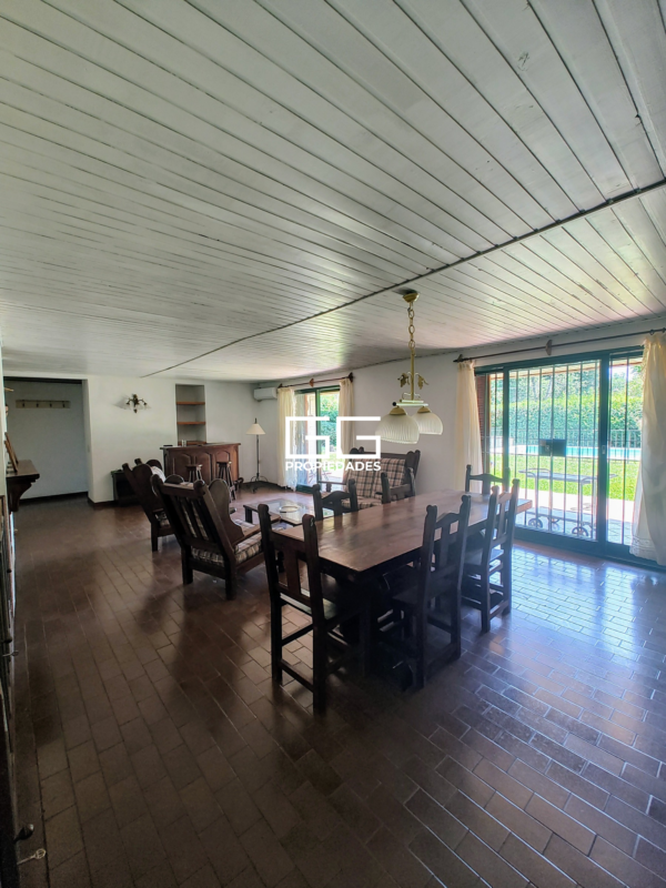 Casa Con Gran Parque Y Piscina En Robles Del Monarca - Pilar - Imagen 4