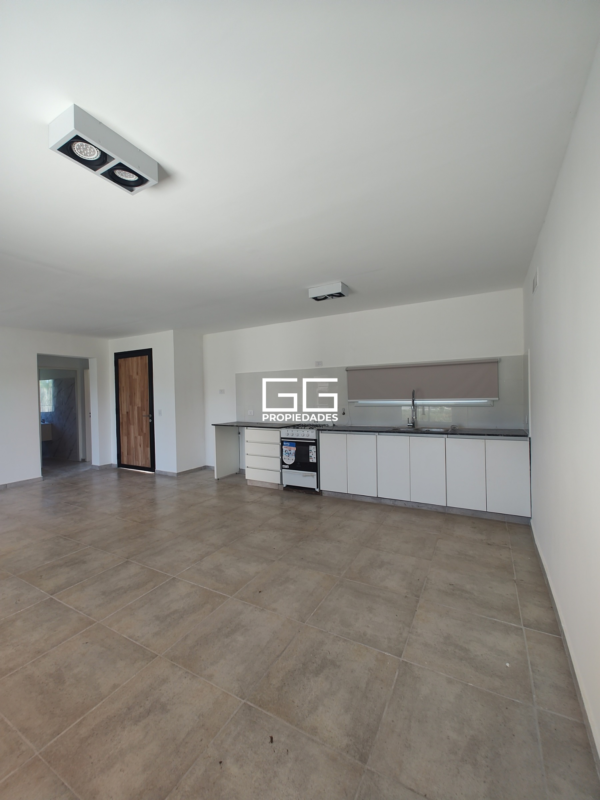 Casa En San Ramon - 3 Dormitorios - Pilar Del Este - Pilar - Imagen 4