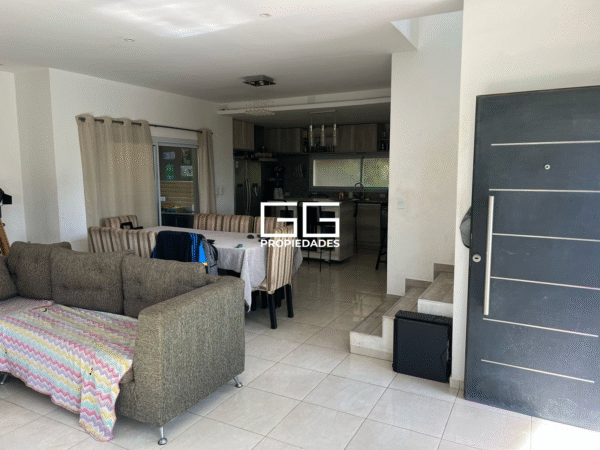 Casa En San Ramon - 3 Dormitorios - Pileta - Pilar Del Este - Pilar - Imagen 3