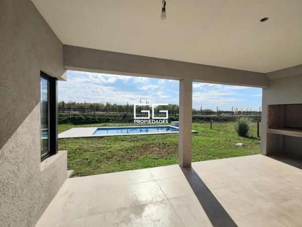 Casa En San Sebastian - Area 9 - 4 Dormitorios - Pileta - Imagen 18