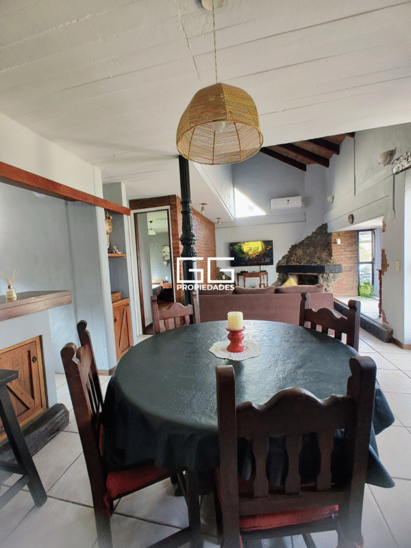 Casa En Venta - Champagnat Country Club - Inmejorable Acceso - Imagen 4