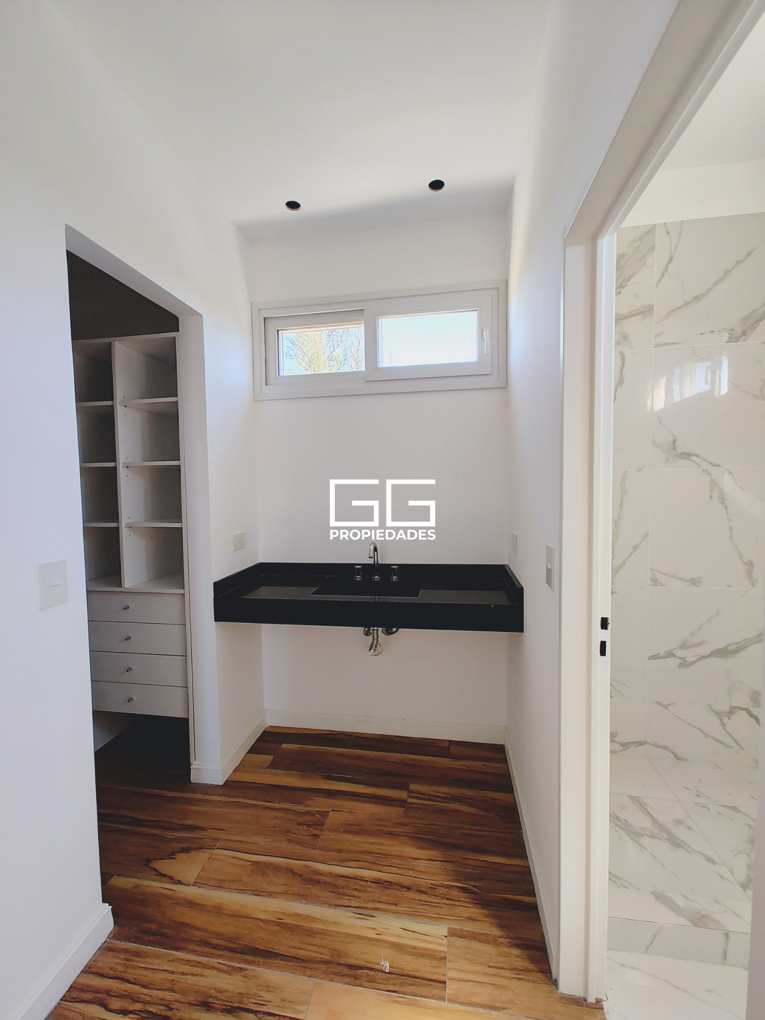 Casa En El Naudir - 3 Dormitorios + Oficina - Escobar - Imagen 17