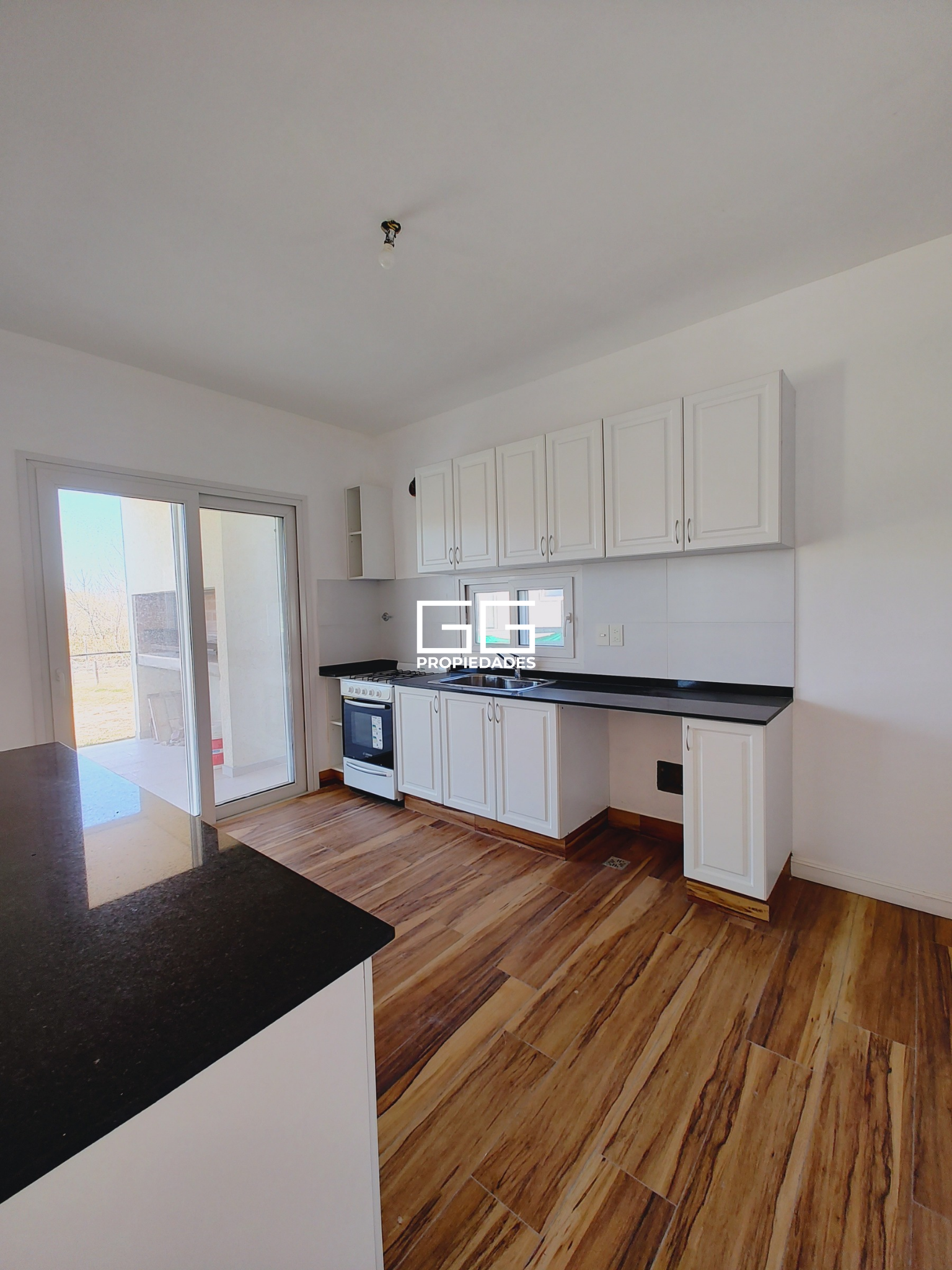 Casa En El Naudir - 3 Dormitorios + Oficina - Escobar - Imagen 4