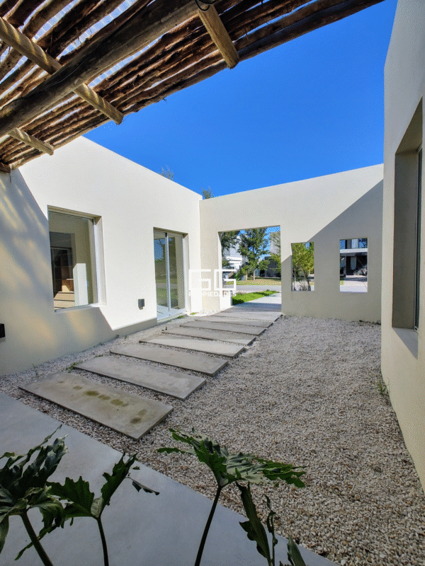 Casa En El Naudir - 3 Dormitorios - Pileta - Escobar - Imagen 3