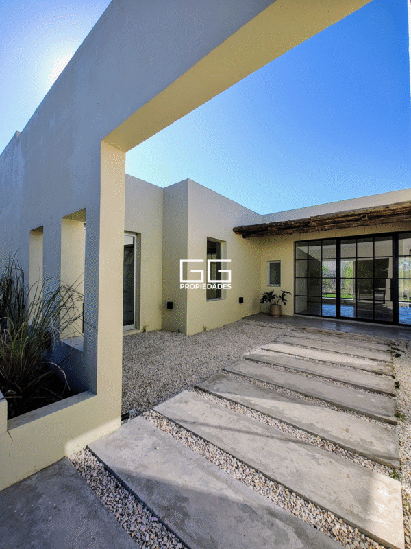 Casa En El Naudir - 3 Dormitorios - Pileta - Escobar - Imagen 4