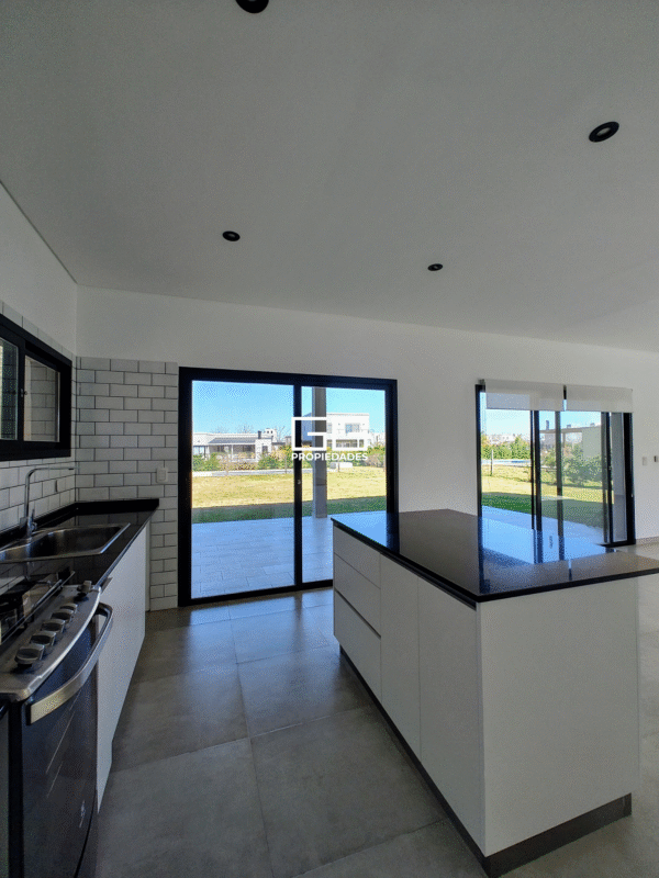 Casa En Puerto - El Canton - 3 Dormitorios - Pileta - Imagen 6