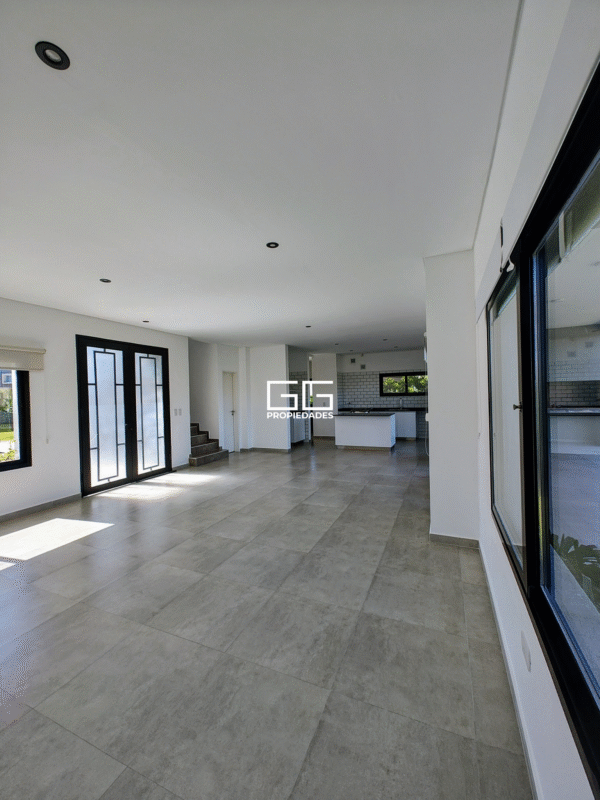 Casa En Puerto - El Canton - 3 Dormitorios - Pileta - Imagen 5