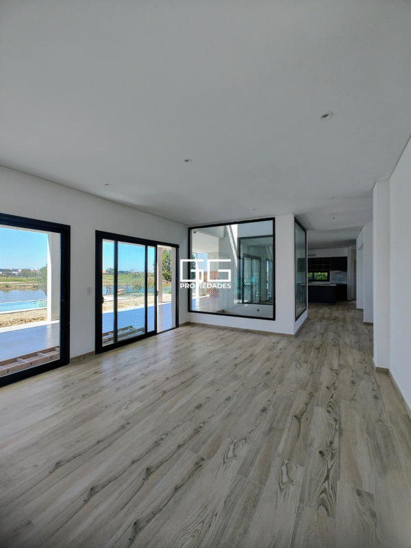 Casa En El Canton - Islas - 3 Dormitorios + Dependencia - Pileta - Vista Al Golf - Imagen 4