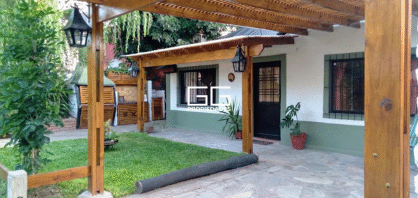 Casa En Country Roda - 2 Dormitorios - Cochera - Escobar