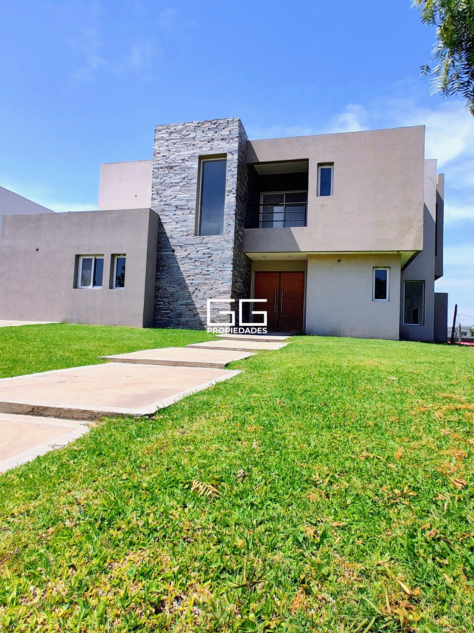 Casa En El Canton - Barrio Norte - 3 Dormitorios Mas Dependencia - Pileta - Escobar